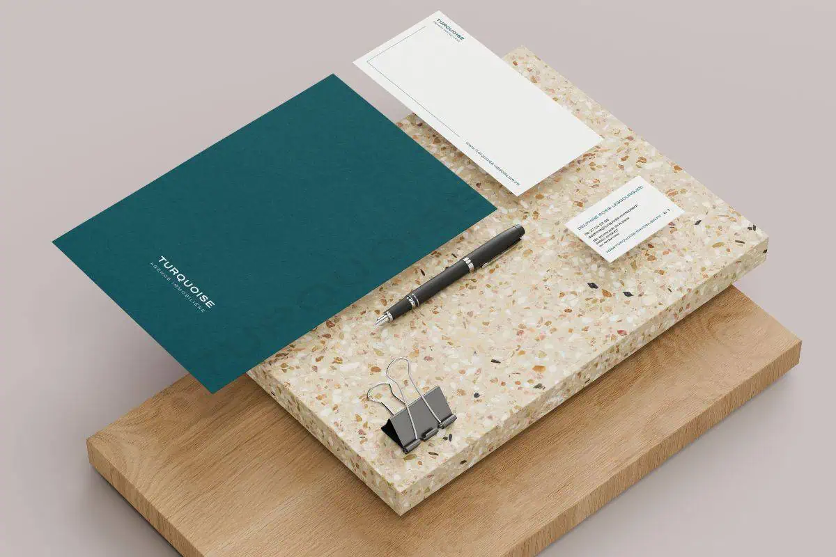 YetC-print-1 – 1 Identité Turquoise